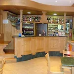 Beau Sejour فندق