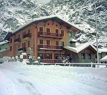 Beau Sejour *