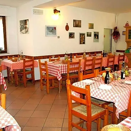 Beau Sejour Hotel *